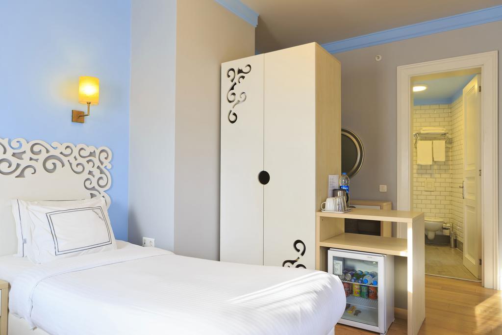 Odda Hotel อิสตันบูล ภายนอก รูปภาพ